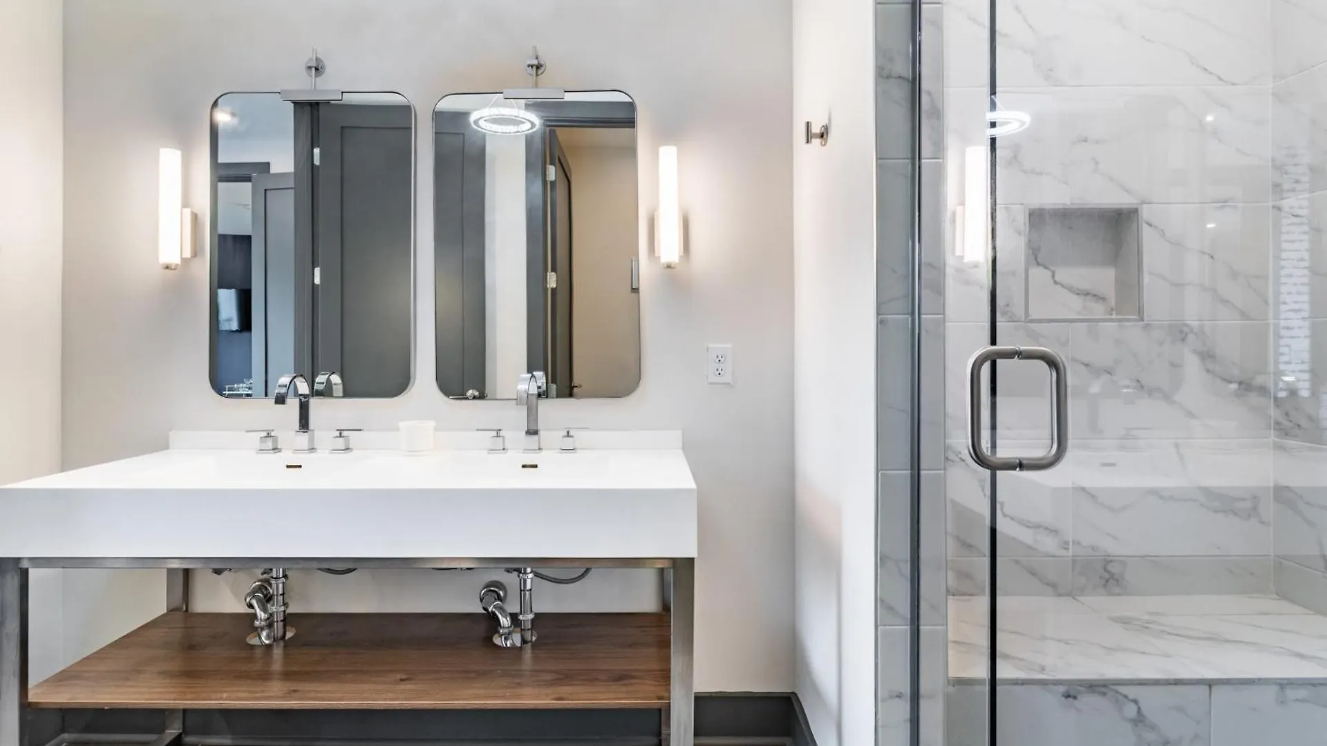 Lindsley By Avantstay Balcony Modern Design A Downtown Location Nashville Vakantiehuis