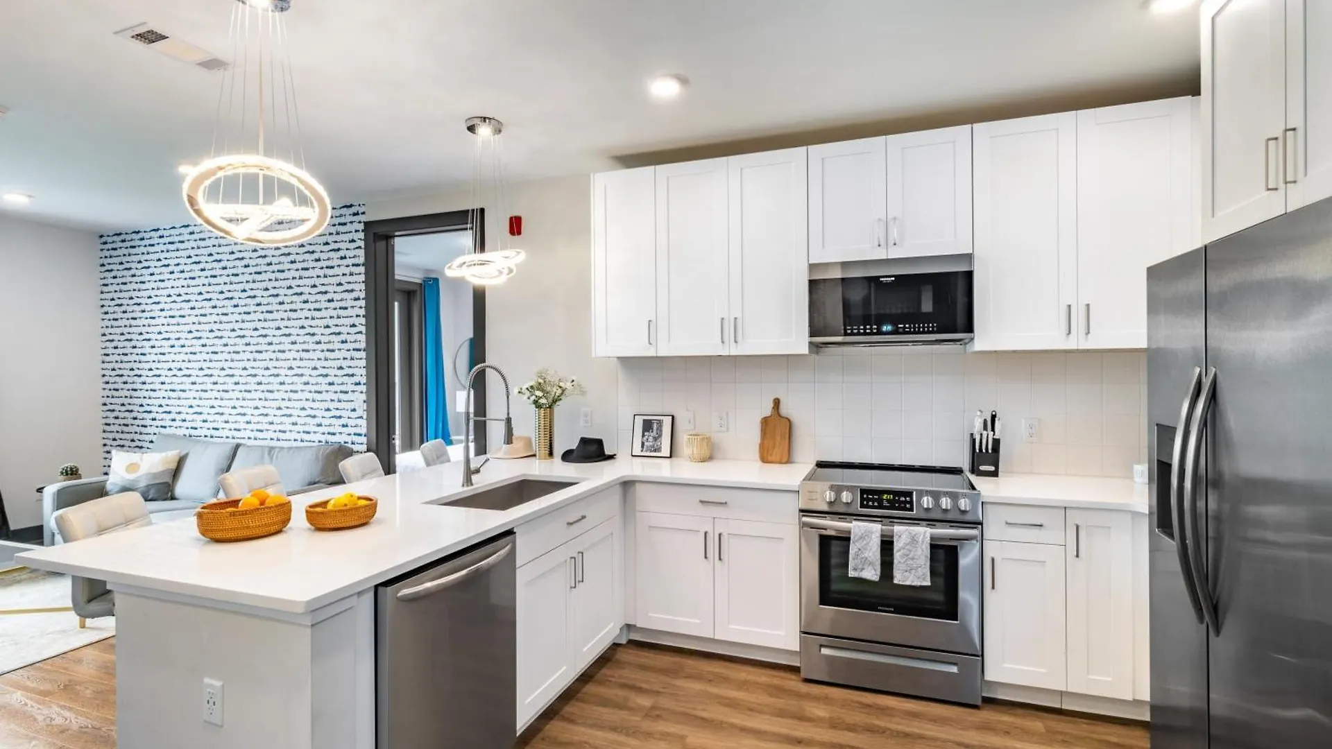 Lindsley By Avantstay Balcony Modern Design A Downtown Location Nashville 0*,  États-Unis